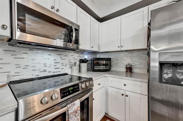 1224 BELLEVUE BOULEVARD, Clearwater, FL 33756