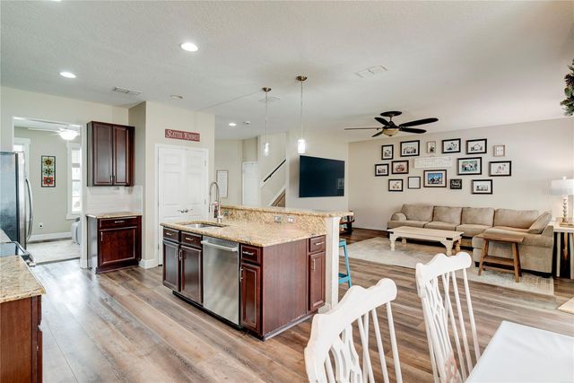 719 RIVER GRASS LANE, Winter Garden, FL 34787