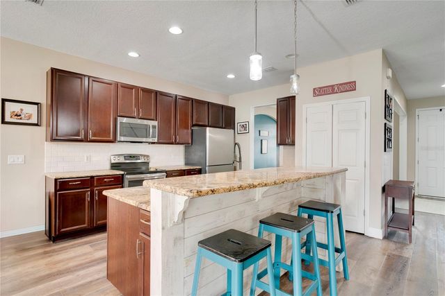 719 RIVER GRASS LANE, Winter Garden, FL 34787