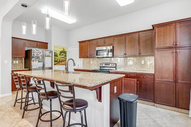 3316 N Leanna Avenue, Fresno, CA 93737