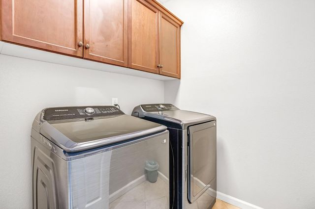 3316 N Leanna Avenue, Fresno, CA 93737