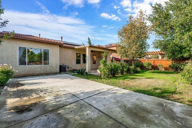 3316 N Leanna Avenue, Fresno, CA 93737