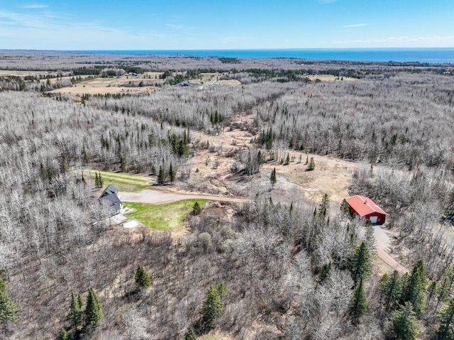 2243 N Star Road, Duluth, MN 55804