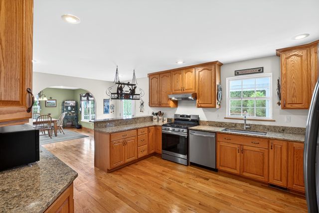 268 Holden Dr, Inman, SC 29349