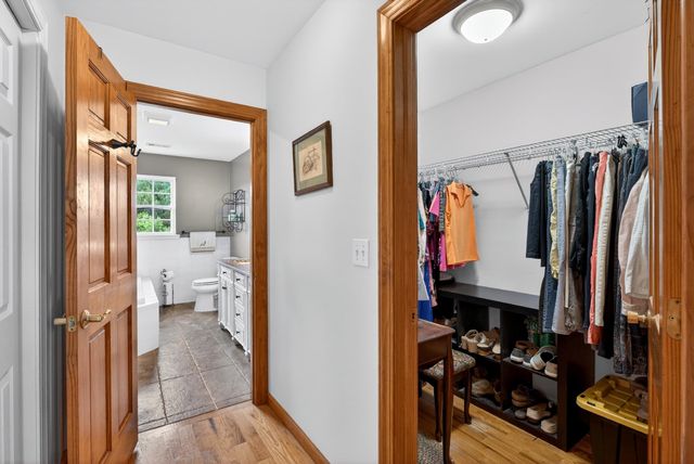 268 Holden Dr, Inman, SC 29349