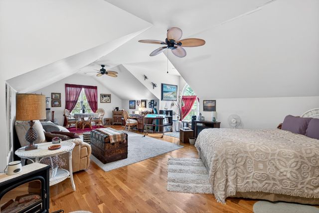 268 Holden Dr, Inman, SC 29349