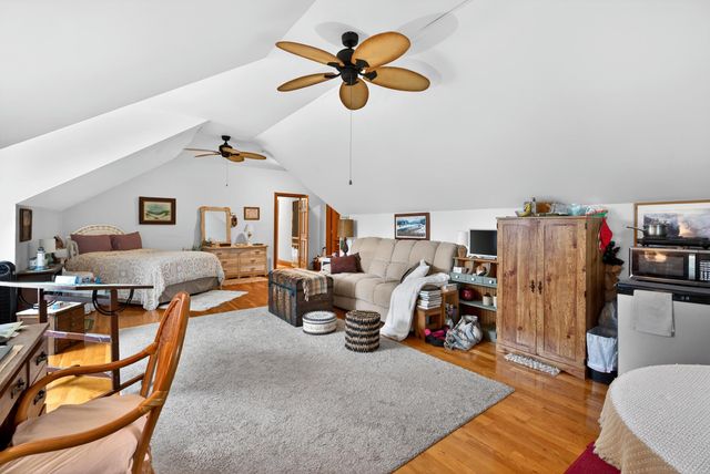 268 Holden Dr, Inman, SC 29349