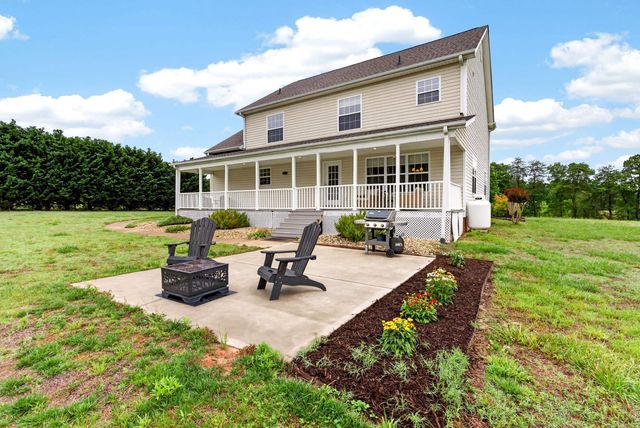 268 Holden Dr, Inman, SC 29349