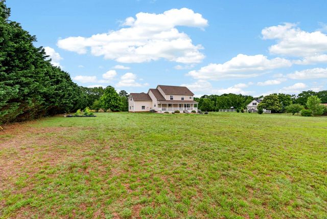 268 Holden Dr, Inman, SC 29349