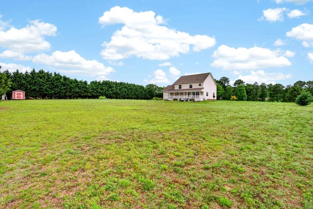 268 Holden Dr, Inman, SC 29349