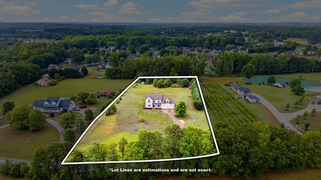 268 Holden Dr, Inman, SC 29349