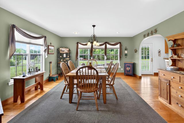 268 Holden Dr, Inman, SC 29349