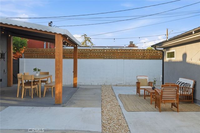 2140 N Rose Street, Burbank, CA 91505