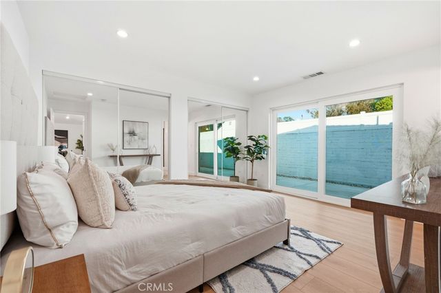 2140 N Rose Street, Burbank, CA 91505