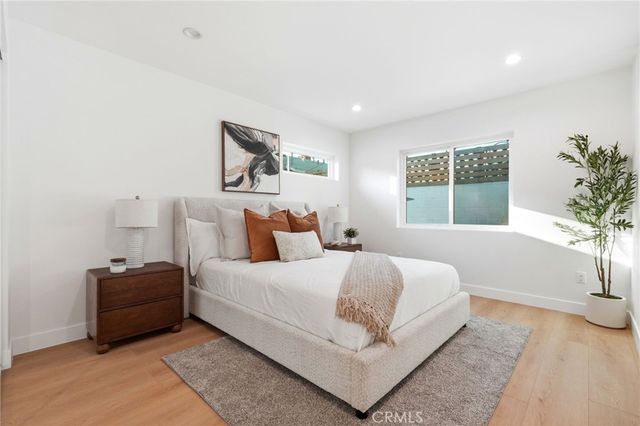 2140 N Rose Street, Burbank, CA 91505