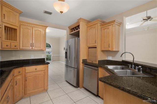 1514 Vida Dulce Street, Weslaco, TX 78596