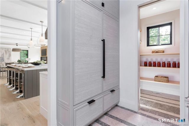 148 Douglas Road, New Canaan, CT 06840