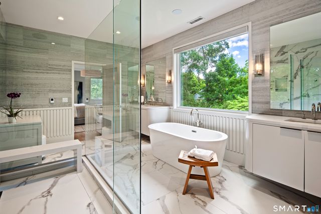 148 Douglas Road, New Canaan, CT 06840