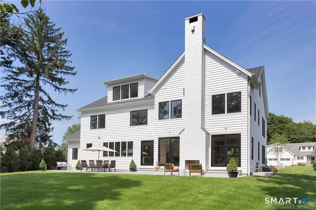 148 Douglas Road, New Canaan, CT 06840