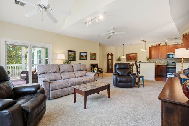 141 Golfview Lane, Summerville, SC 29485