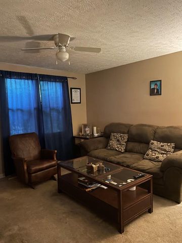 3439 Old Hickory Ct, Hopkinsville, KY 42240