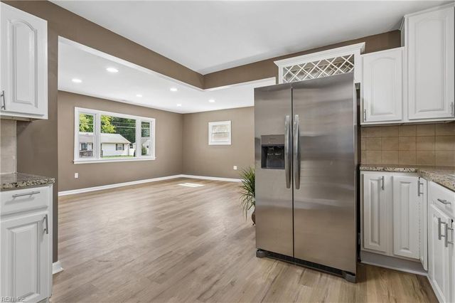 202 Woodhaven RD, Newport News, VA 23608