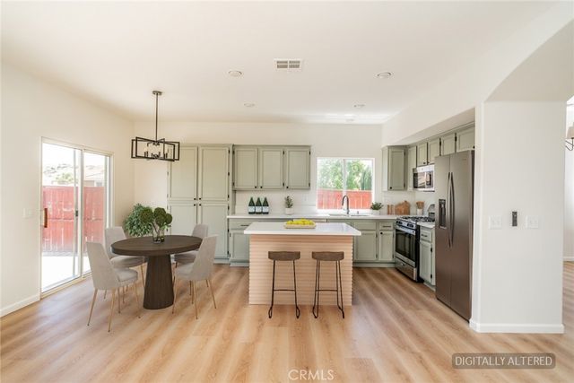 27698 Via Sol Arriva, Moreno Valley, CA 92555
