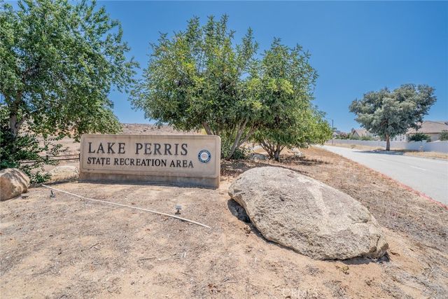 27698 Via Sol Arriva, Moreno Valley, CA 92555