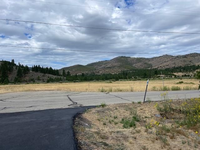 972 Sierra Brooks Drive, Loyalton, CA 96118