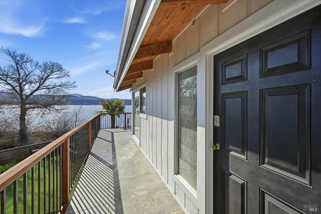 13319 Lakeshore Dr, Clearlake, CA 95422