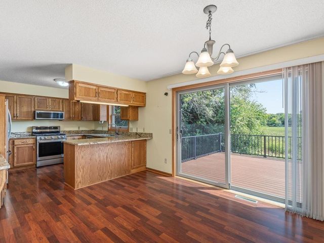 10615 52nd Avenue N, Plymouth, MN 55442