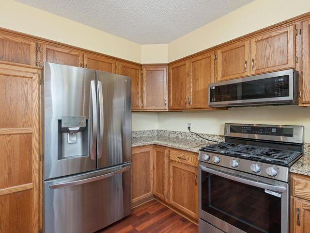 10615 52nd Avenue N, Plymouth, MN 55442