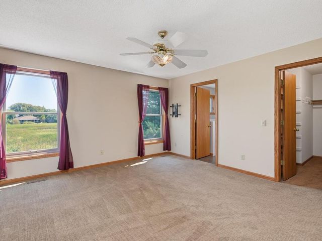 10615 52nd Avenue N, Plymouth, MN 55442