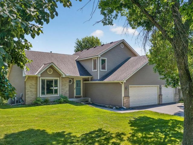 10615 52nd Avenue N, Plymouth, MN 55442