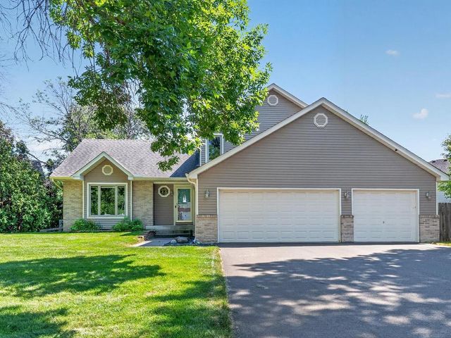 10615 52nd Avenue N, Plymouth, MN 55442