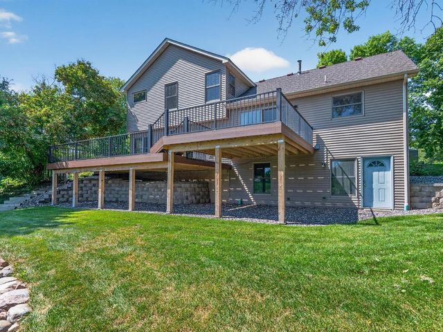 10615 52nd Avenue N, Plymouth, MN 55442