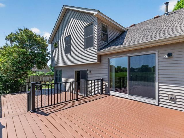 10615 52nd Avenue N, Plymouth, MN 55442