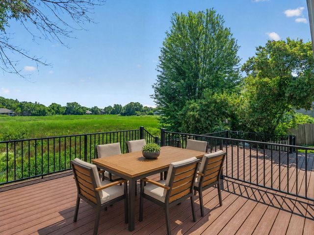10615 52nd Avenue N, Plymouth, MN 55442