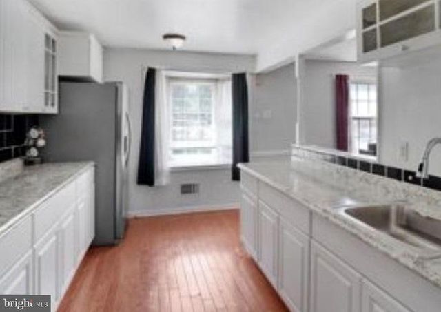 7916 CENTRAL PARK CIR, Alexandria, VA 22309