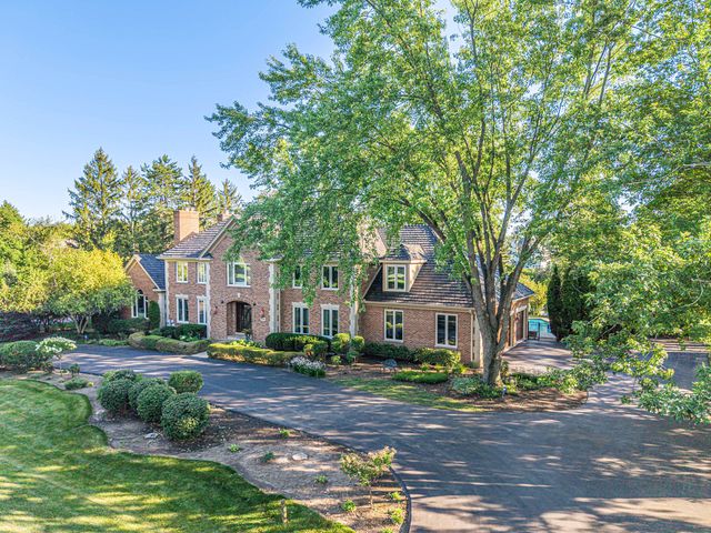 5841 Goldeneye Drive, Long Grove, IL 60047