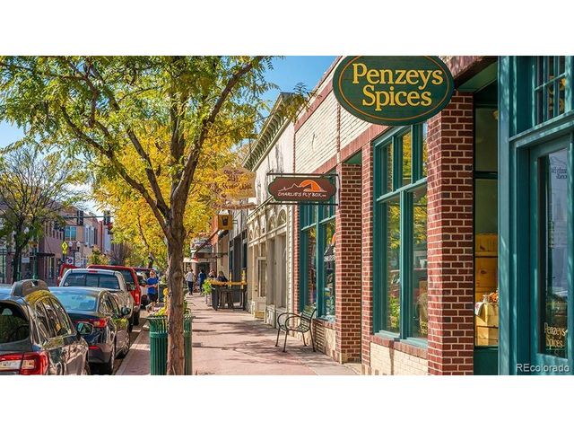 6388 Oak Ct 104, Arvada, CO 80004