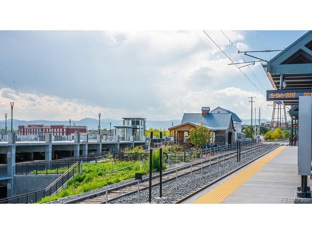 6388 Oak Ct 104, Arvada, CO 80004