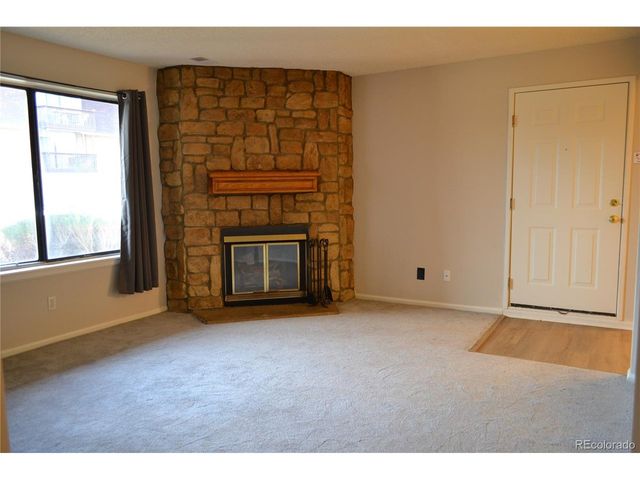 6388 Oak Ct 104, Arvada, CO 80004