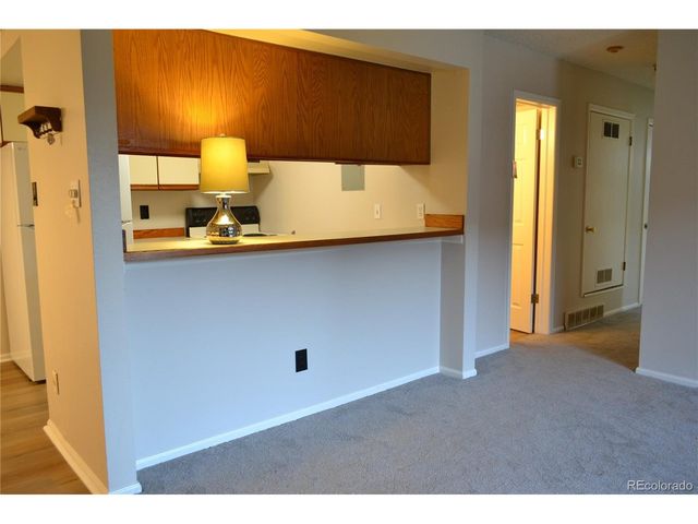 6388 Oak Ct 104, Arvada, CO 80004