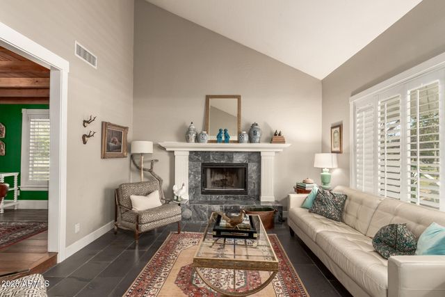 2912 E HOUSTON Avenue, Gilbert, AZ 85234