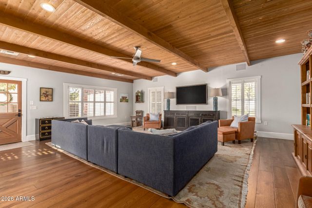 2912 E HOUSTON Avenue, Gilbert, AZ 85234