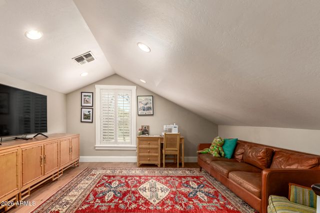 2912 E HOUSTON Avenue, Gilbert, AZ 85234