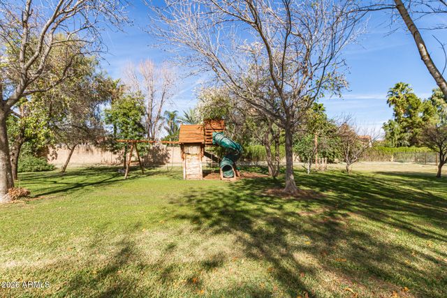 2912 E HOUSTON Avenue, Gilbert, AZ 85234