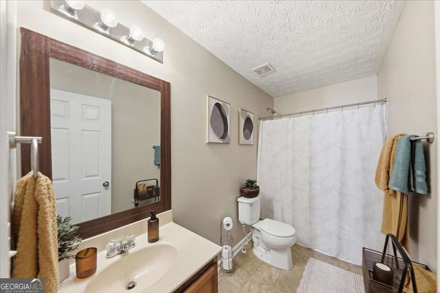 2025 Valley Creek Drive, Lithia Springs, GA 30122