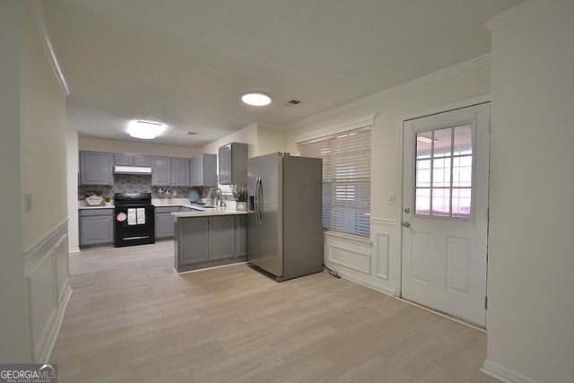 6397 E Meyer Drive, Morrow, GA 30260